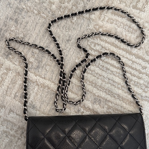 Chanel Wallet on Chain - Picture 5 of 12